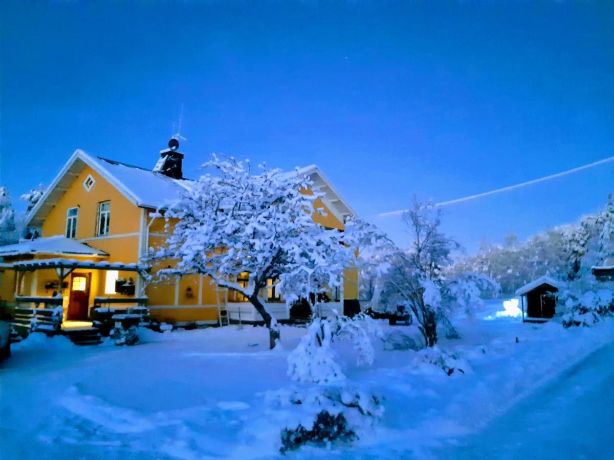 Hotel Wildlife Sweden Camp Ängra Lassekrog Exterior foto